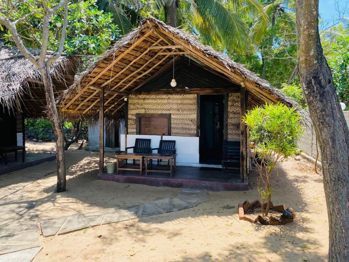 Air Lush Beach Cabanas Arugam Bay Exterior foto